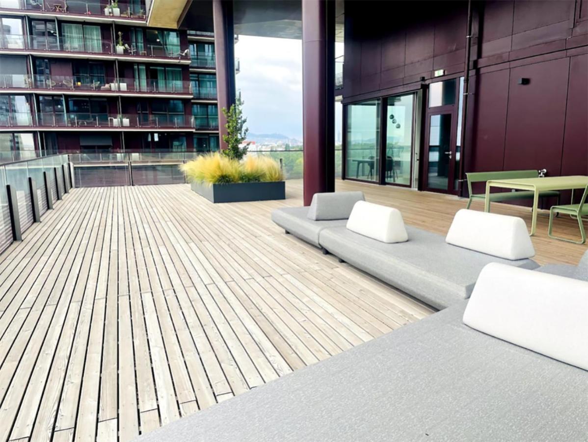 Apartamento Sunrise Above Sky With Rooftop Pool *
